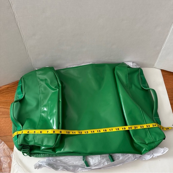 NEW Baboon to the Moon Go-Bag [Basic] — Big (60L) Green - Picture 10 of 14